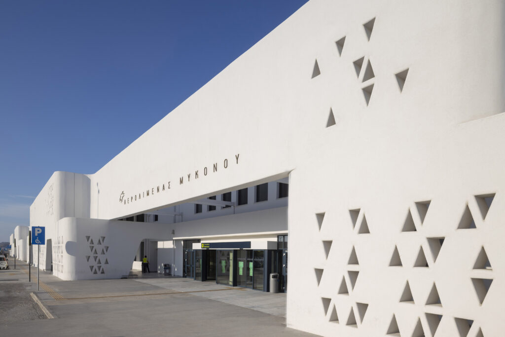 MYKONOS AIRPORT, INTRAKAT, 17-18SEP2020